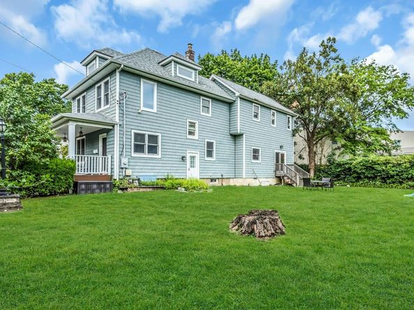 7 Bogart Avenue, Port Washington NY 11050