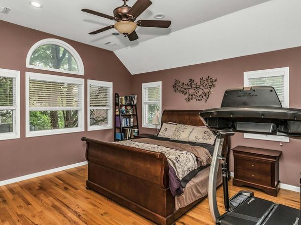 7 Bogart Avenue, Port Washington NY 11050