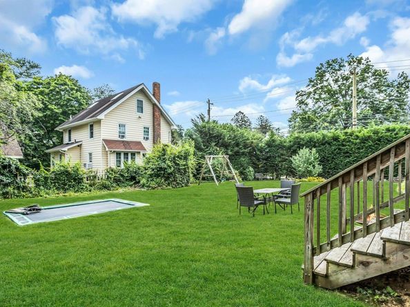 7 Bogart Avenue, Port Washington NY 11050