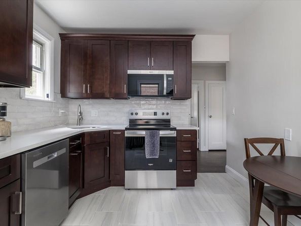 22324 Murdock Avenue, Queens Village NY 11429
