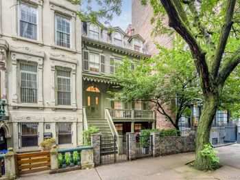 17 E 128th Street