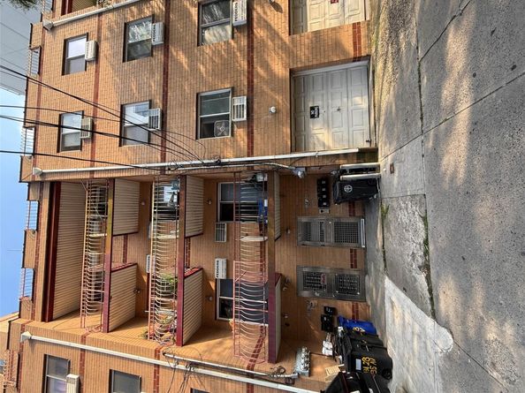 13426 35th Avenue, Flushing NY 11354
