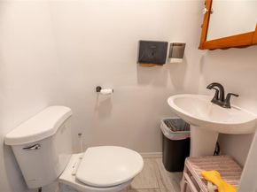 24 Quail Run, Massapequa NY 11758