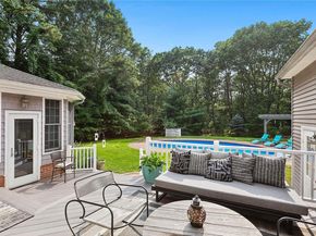 11 Prospect Boulevard, East Hampton NY 11937