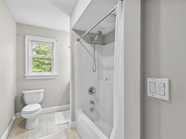 11 Prospect Boulevard, East Hampton NY 11937