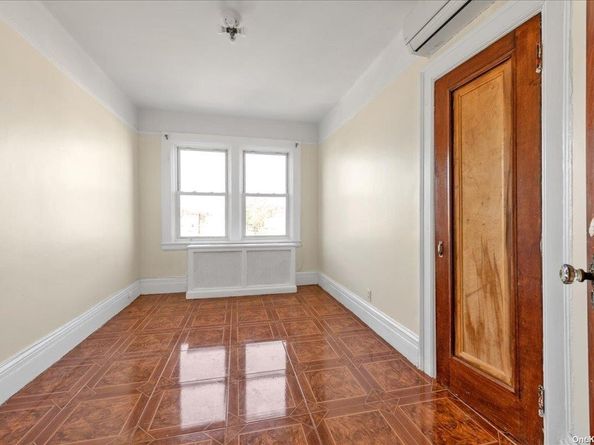 85-14 168th Street, Jamaica NY 11432