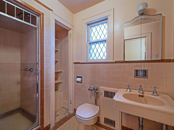 60-14 60th Avenue, Maspeth NY 11378