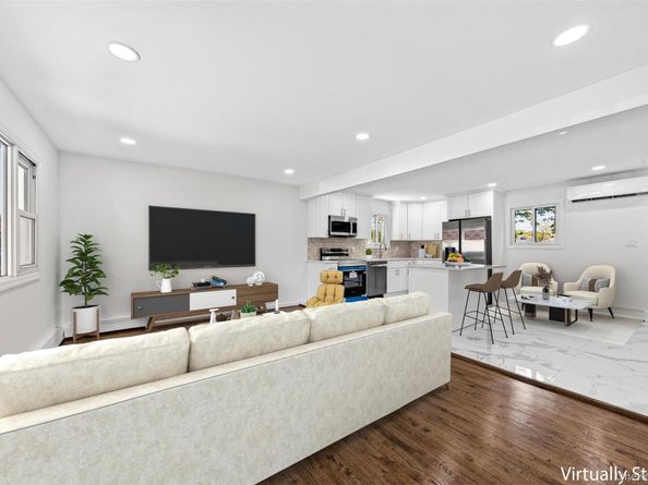118 S 31st Street, Wyandanch NY 11798
