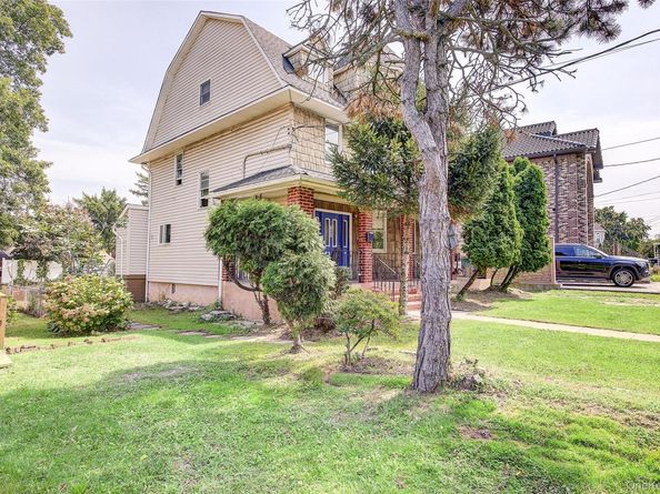 38-05 221st Street, Bayside NY 11361