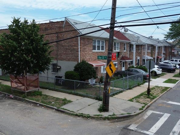 29-64 Ocean Crest Boulevard, Far Rockaway NY 11691