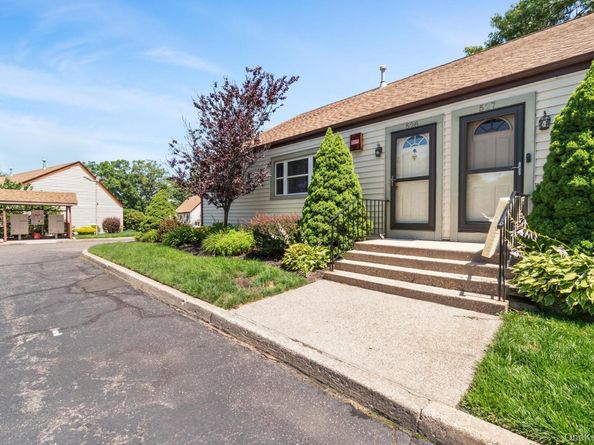 528 Lake Court 528, Middle Island NY 11953