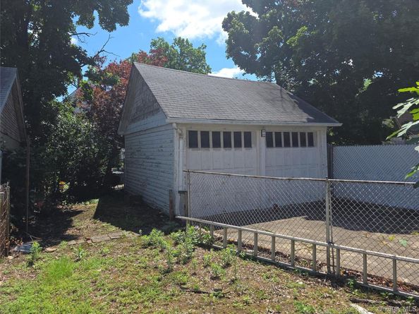 5933 159th Street, Fresh Meadows NY 11365