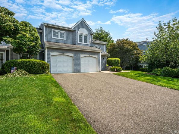 188 Lakebridge Drive N, Kings Park NY 11754