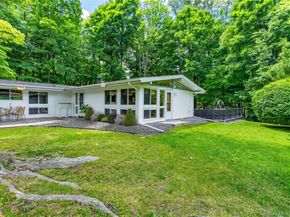 44 White House Road, White Plains NY 10607