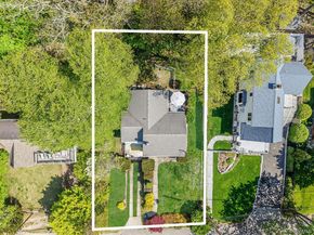 24 Locust Road, Wading River NY 11792