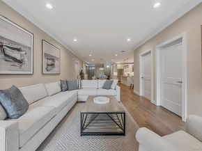 52102 Beech Tree Lane, Plainview NY 11803