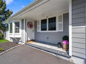 63 Orchard Street, Manorville NY 11949