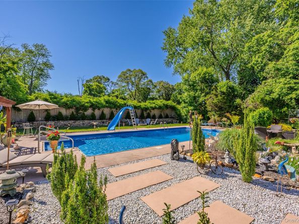 26 Harford Drive, Coram NY 11727