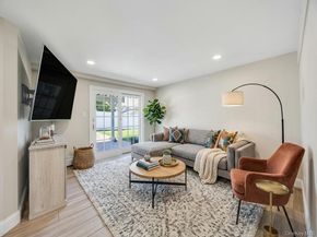 25 Laurel Place, Bethpage NY 11714