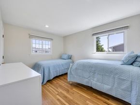 25 Laurel Place, Bethpage NY 11714