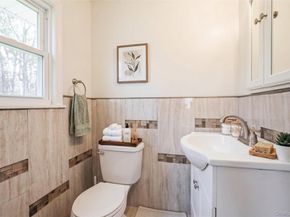 1 Moore Avenue, Hempstead NY 11550