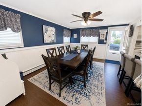 2 Comet Road, Selden NY 11784