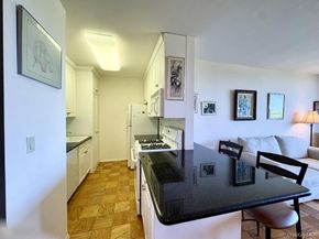 27110 Grand Central Parkway 6Y, Floral Park NY 11005