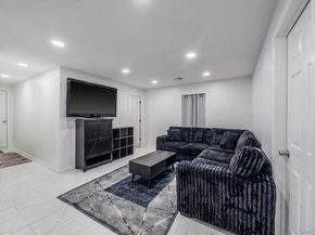 9 Mulligan Drive, Medford NY 11763
