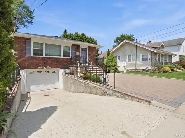 153 Davison Avenue, Lynbrook NY 11563