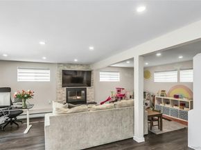 15 Lois Lane, Old Bethpage NY 11804