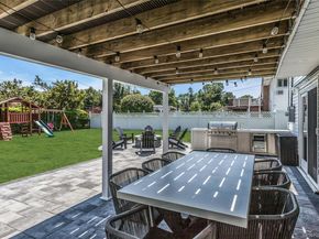 15 Lois Lane, Old Bethpage NY 11804