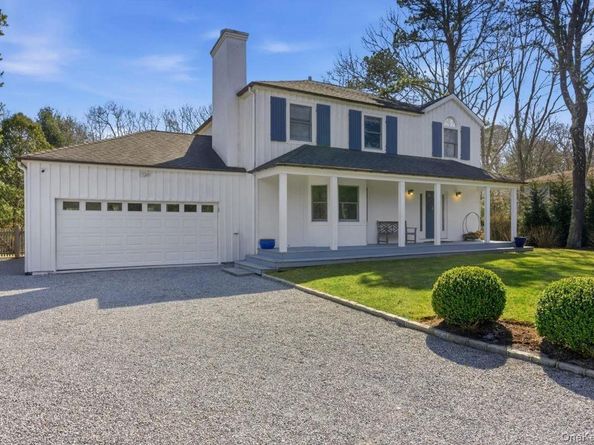 100 Wainscott NW Road, Wainscott NY 11975