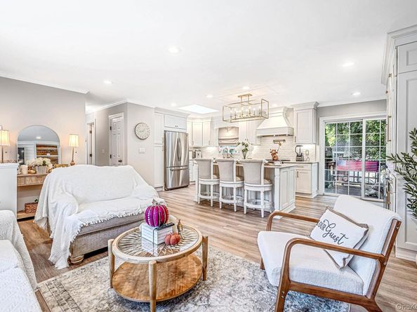 30 Marbeth Circle, Miller Place NY 11764