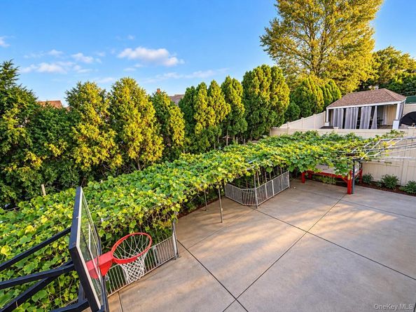 15465 Riverside Drive, Whitestone NY 11357