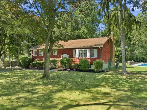 77 Whitson Road, Huntington Station NY 11746