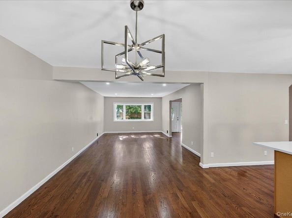 375 Old Willets Path, Hauppauge NY 11788