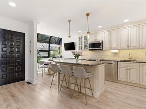 67 Villas Circle, Melville NY 11747