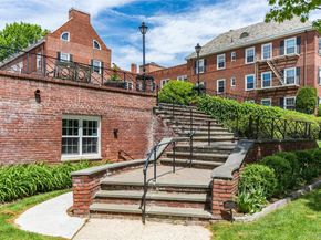 1815 Palmer Avenue 2O, Larchmont NY 10538