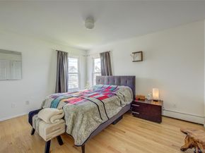 913 Arctic Street, Lindenhurst NY 11757
