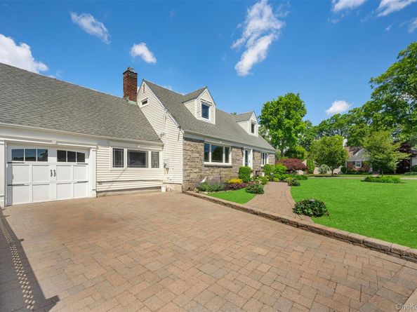 1864 Jane Street, Wantagh NY 11793