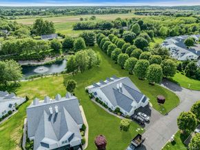 1 Summerfield Lane S, Aquebogue NY 11901