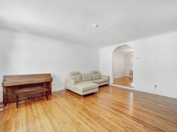 1945 Paulding Avenue, Bronx NY 10462