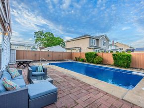 103 Parkview Street, Plainview NY 11803