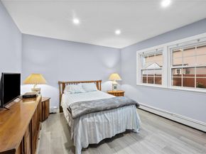 103 Parkview Street, Plainview NY 11803