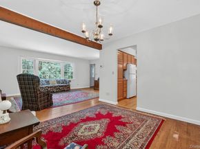 1096 Sunset Street, Yorktown Heights NY 10598