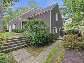 2 Timberland Pass, Chappaqua NY 10514