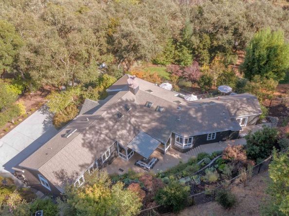 5 Oak Forest Court, Portola Valley CA 94028