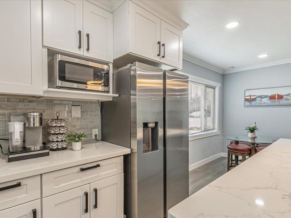 833 E Hedding Street, San Jose CA 95112