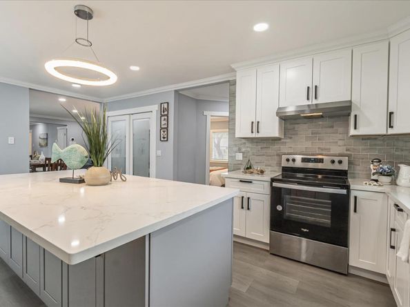 833 E Hedding Street, San Jose CA 95112