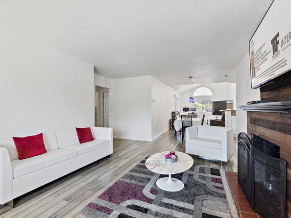 519 Longwood Court, Hayward CA 94541